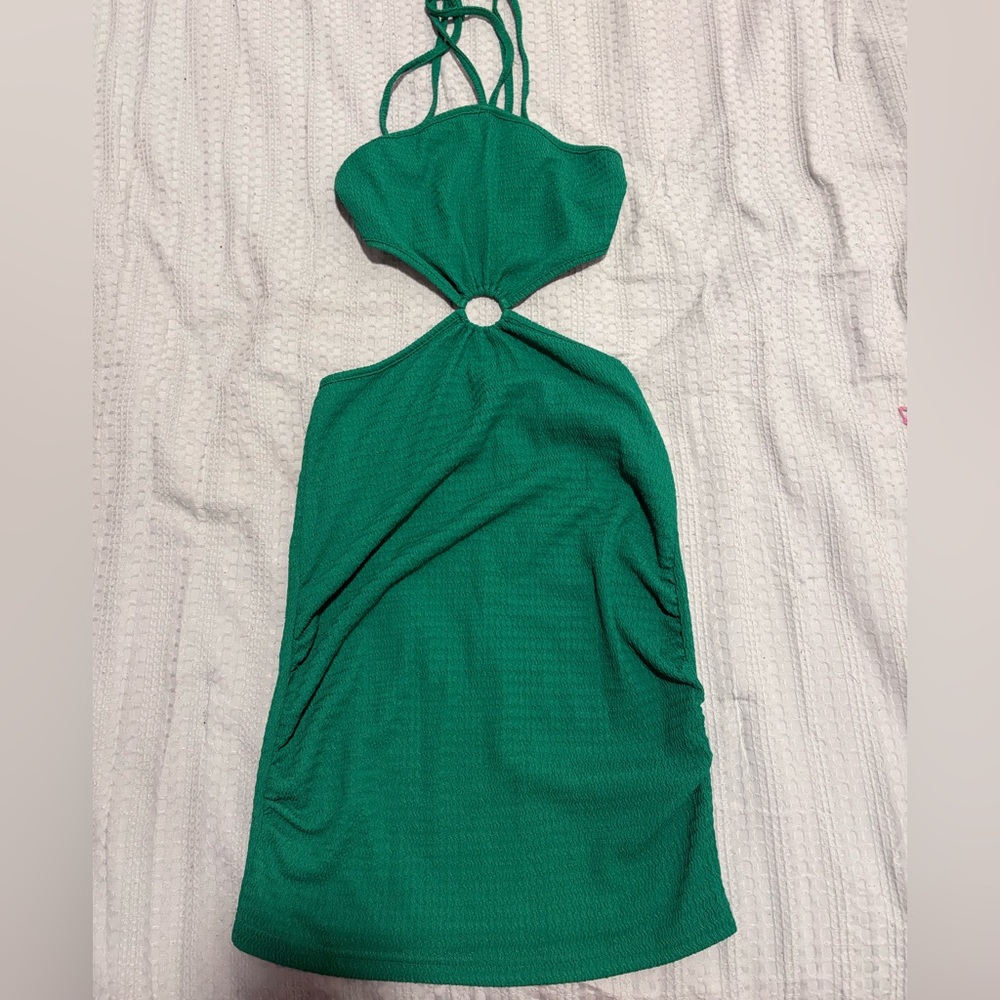 SHEIN Green Backless Halter Dress - Picture 2 of 2